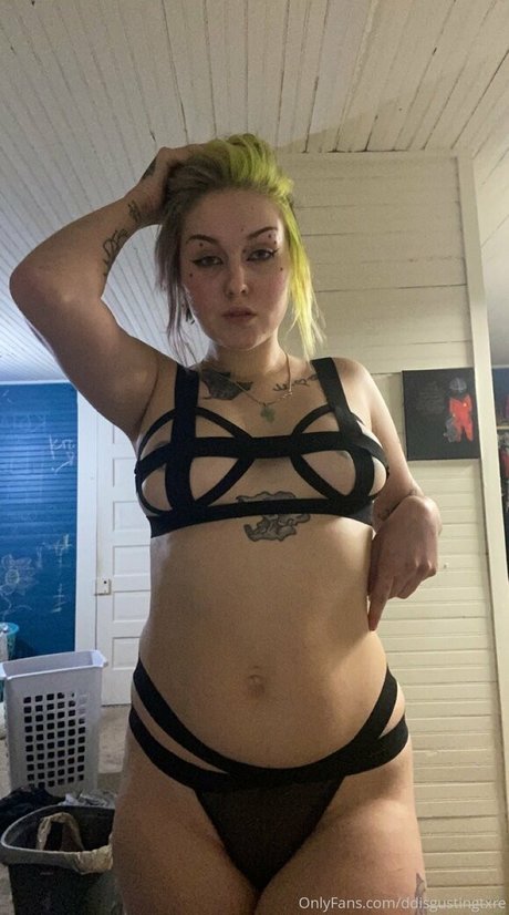 ddisgustingtxre is on onlyfans