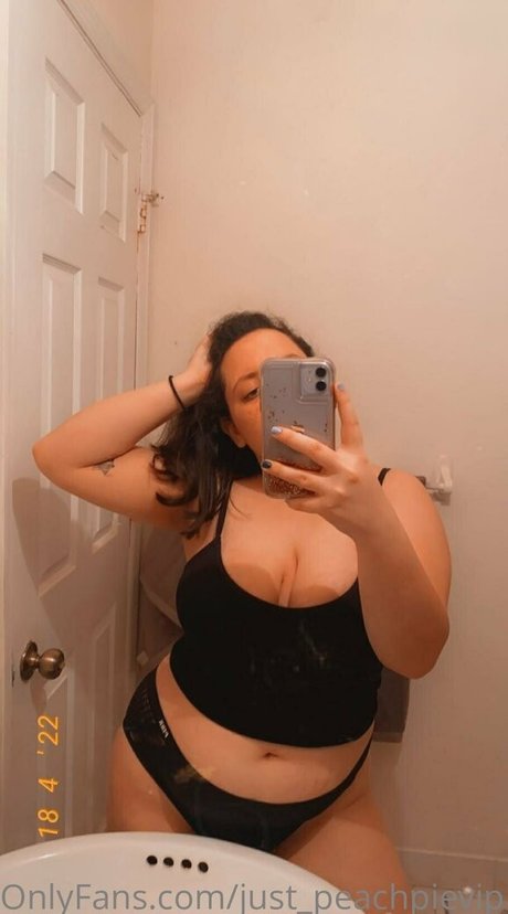 just peachpievip Profile pic