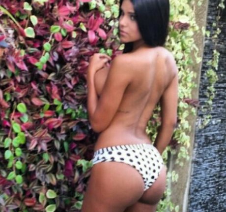 Daniela Baptista onlyfans nudes