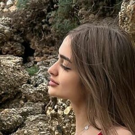 Iuliana Beregoi onlyfans leake