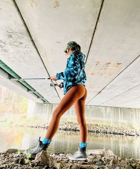 Hottest Fishing onlyfans lean