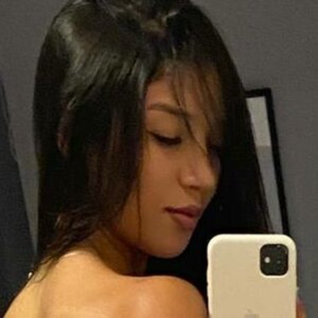 Carla Figueira nsfw onlyfans