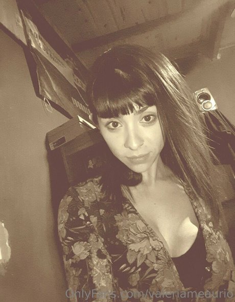 pampi cush onlyfans model photo