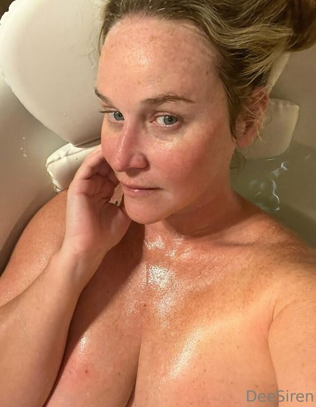 deesiren porn leaked onlyfans