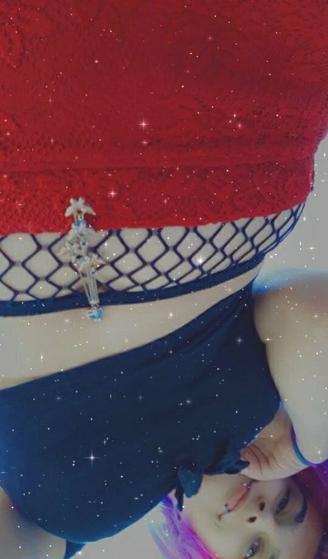 glowyhole onlyfans strip tease