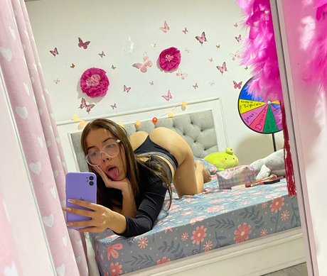 isabellacandy 09 onlyfans naked leak