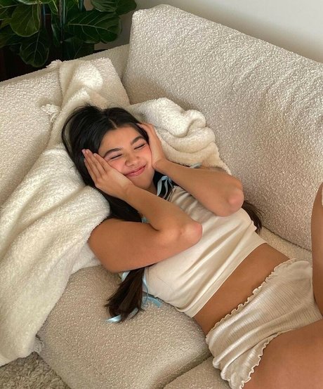 saraecheagaray onlyfans pictures