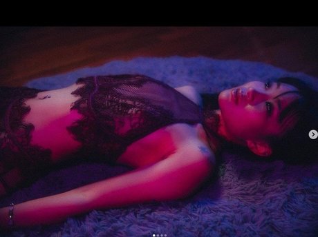 Jeannie Elise Mai only fans leaks porn