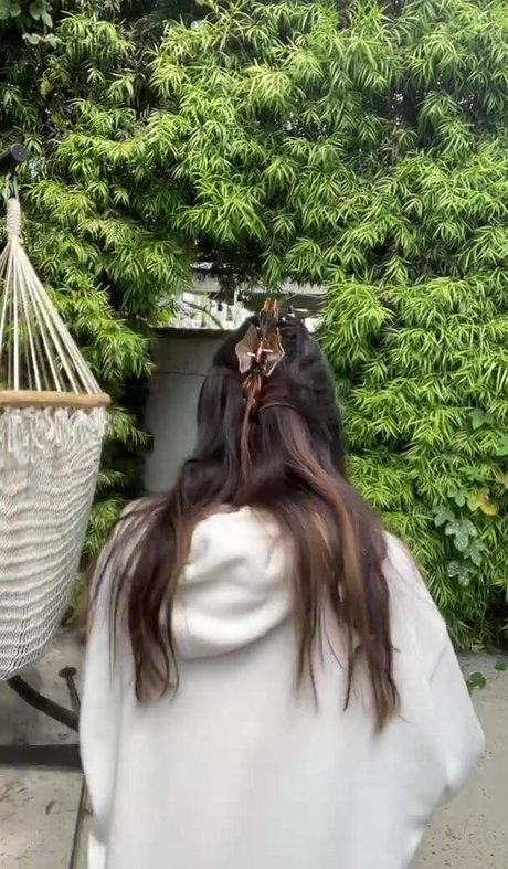 Jeannie Elise Mai onlyfans public photos