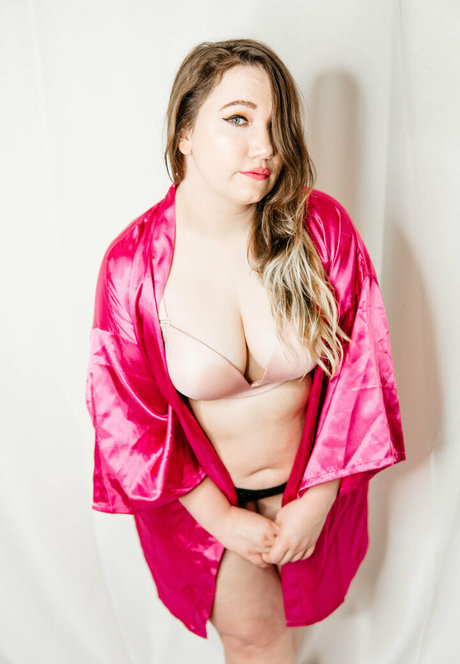 gwenpie naked only fans