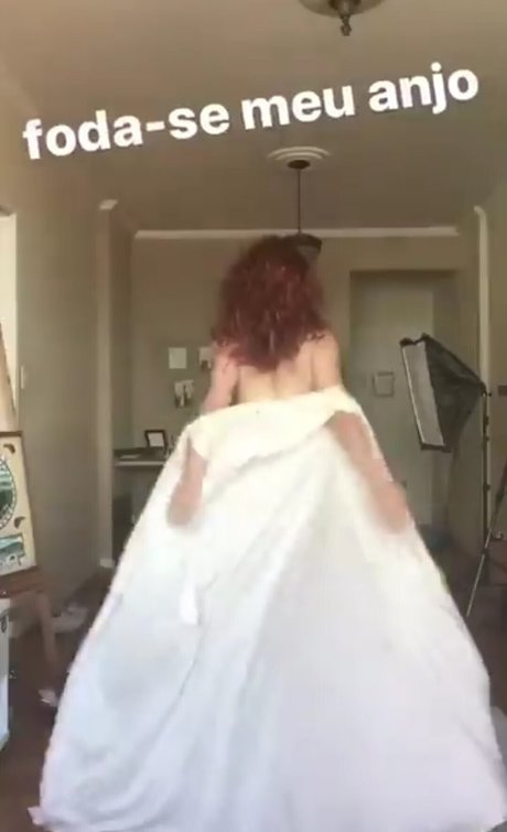 Ellora Haonne onlyfans leaks