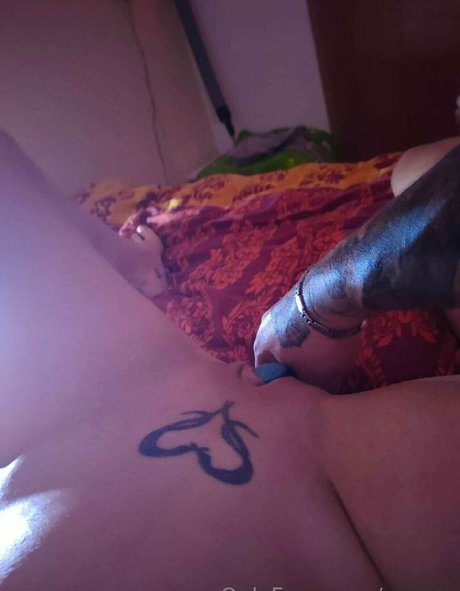 zaryaz onlyfans striptease