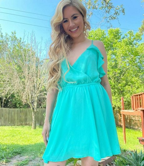 shylajennings onlyfans naked porn