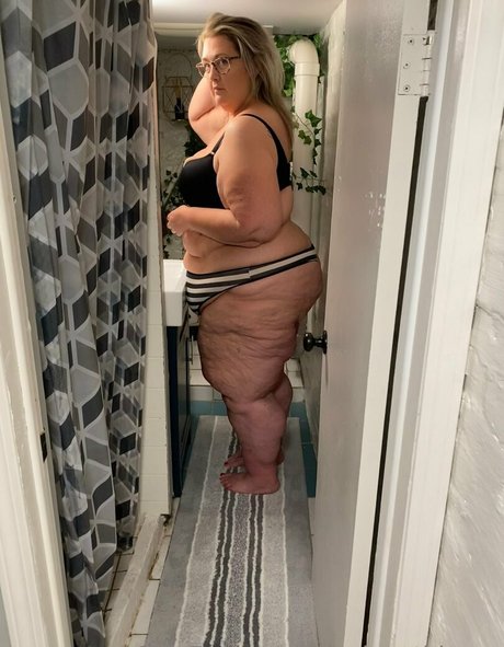 bbwjenythixson onlyfans leakes