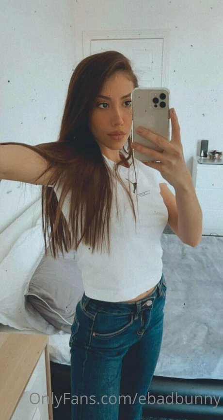 ebadbunny leak only fans