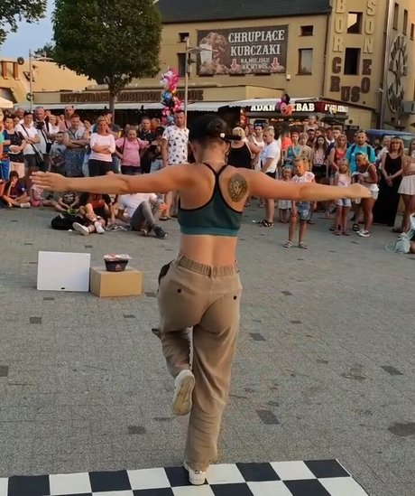 Nicole Czuj onlyfans joi