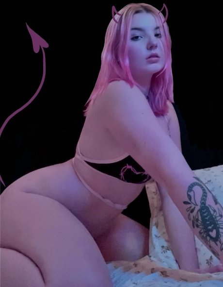 eyecndyy onlyfans content