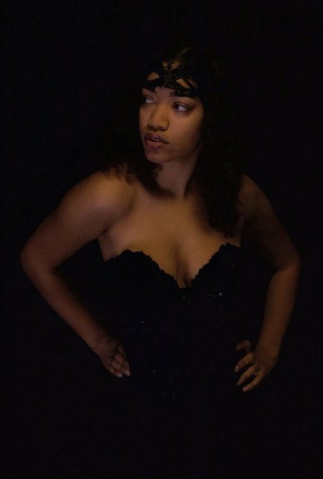 sincerelyamused nude leak onlyfans