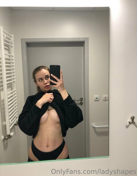 ladyshapes leaked onlyfans nude