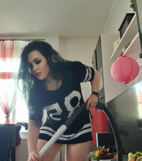 justjenna93 onlyfans model photos