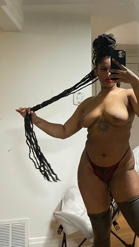 kweenbee982 onlyfans leaks nude