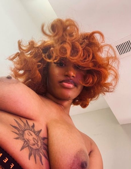 kweenbee982 onlyfans porn nude