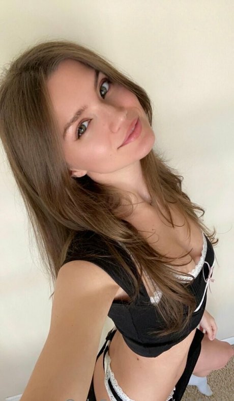 Nikkisia onlyfans leaked sex