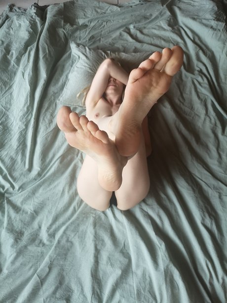 Elena Elegance onlyfans model images