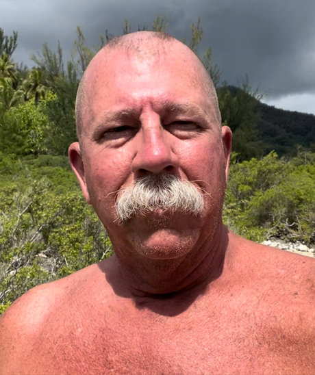 HotRiverGuy onlyfans sex tape