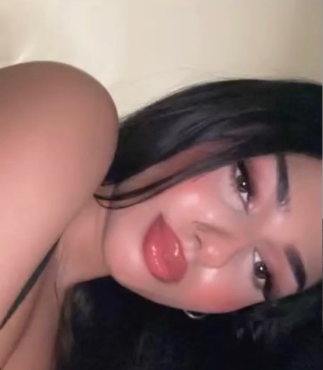 Princess Hanadi only fans naked