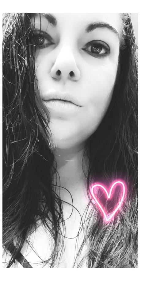 Serena Black onlyfans leak ass