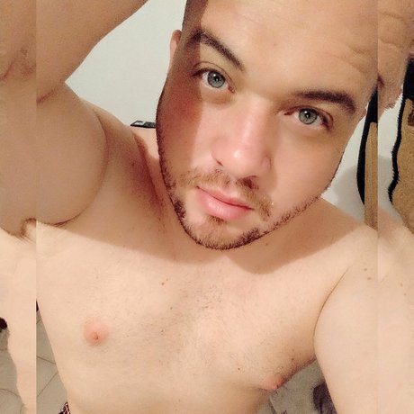 Alex35 onlyfans naked pics