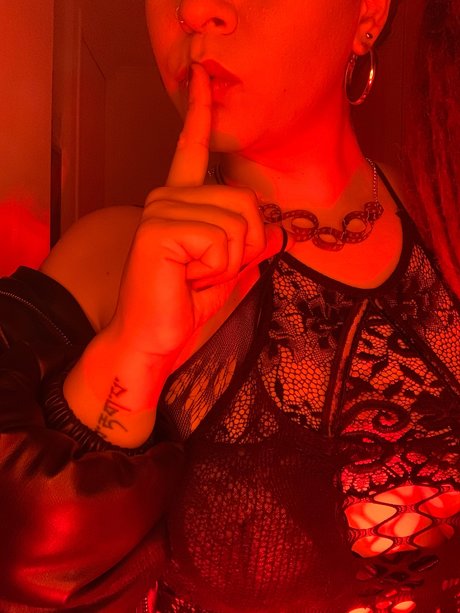 Meu lado B_ strip onlyfans