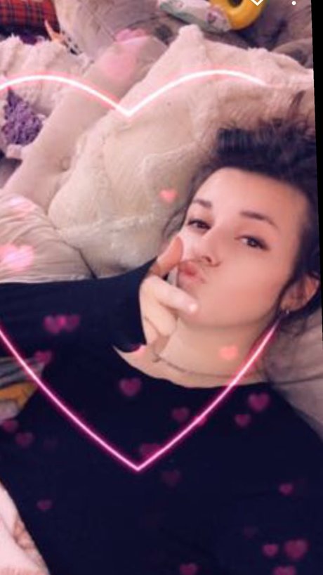 Alexandra Brinson onlyfans leak porn