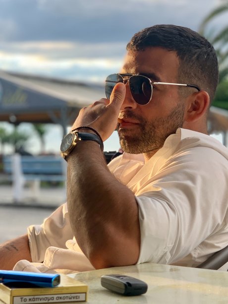 Sir Maxim Julius Cortes nude onlyfans