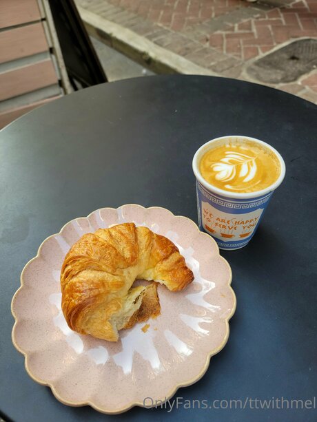 Topless talks with Mel onlyfans archives