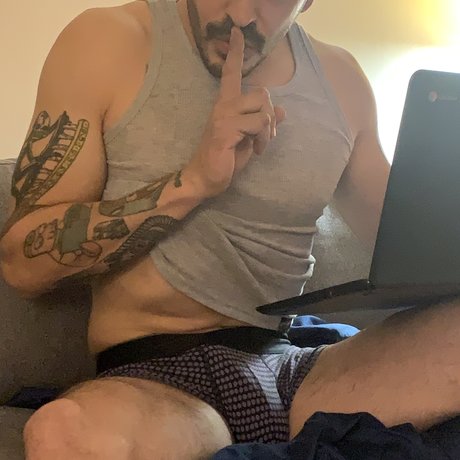 9FM onlyfans naked leaks