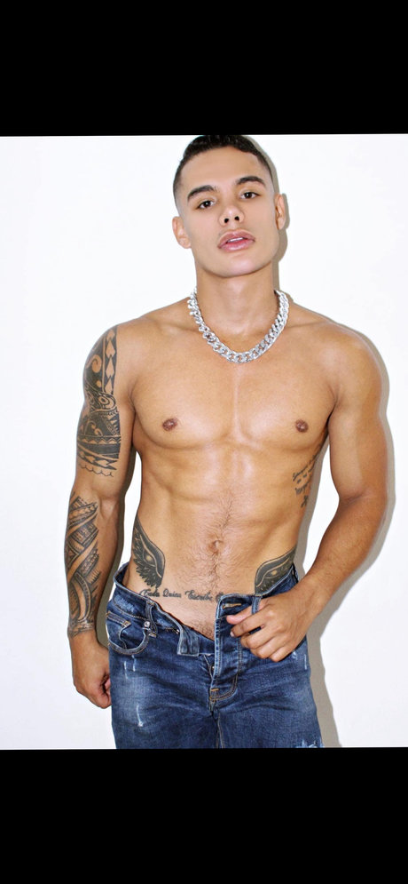 Randy Junior onlyfans nudes