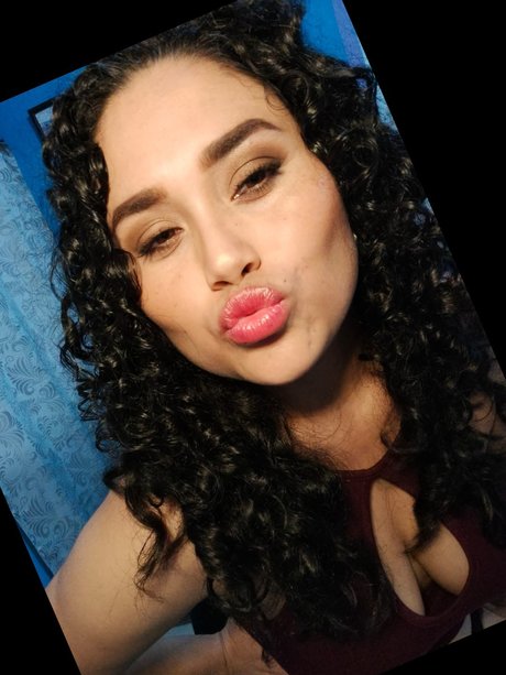 Mila Martz onlyfans boobs