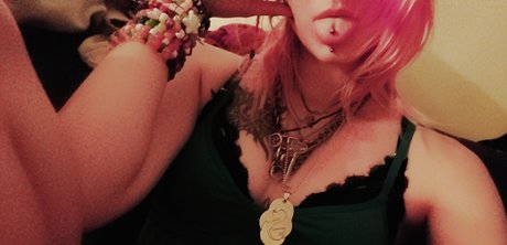 PINKY onlyfans nude pics