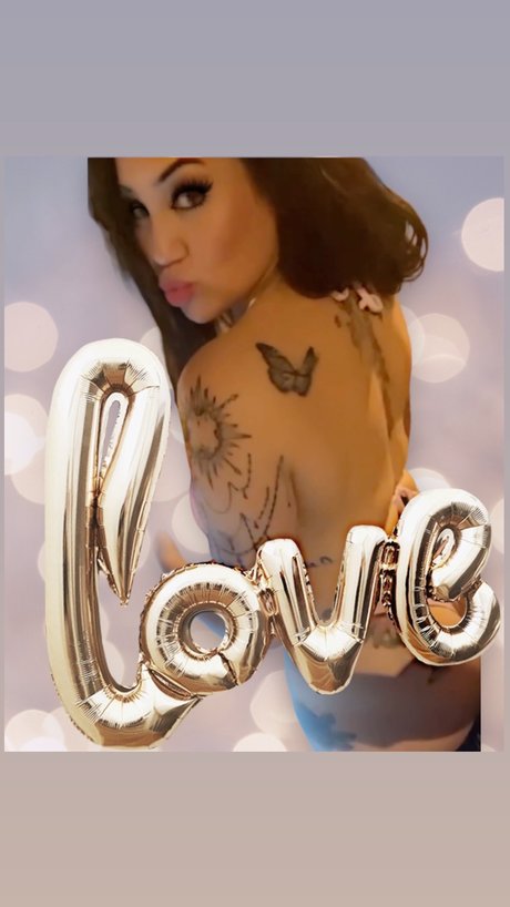 AmoreA_ leaked onlyfans xxx