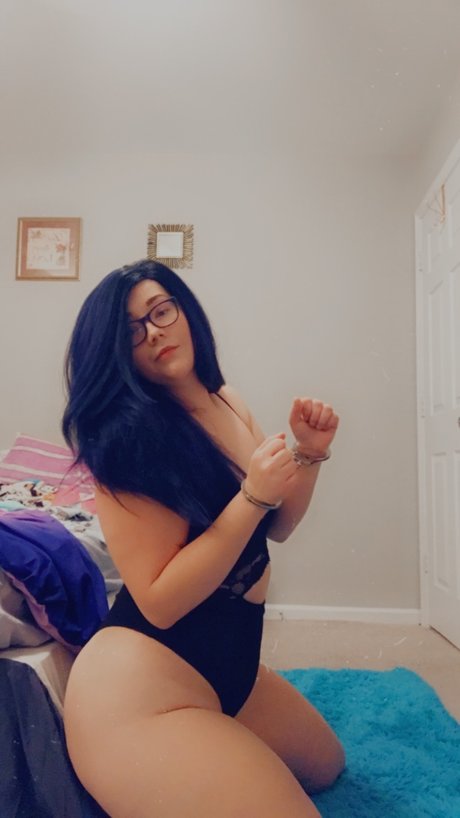 Nikki Baby onlyfans fuck