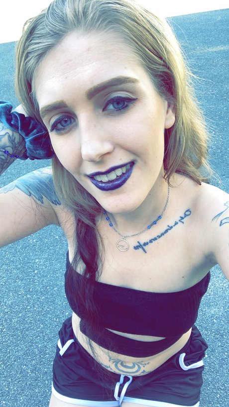 Terra Schmitt leaked onlyfans