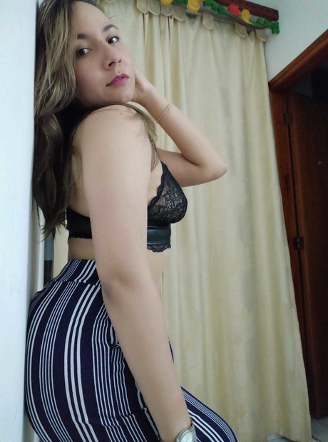 paola pabon onlyfans content type