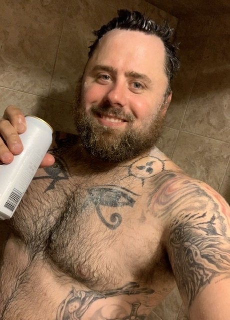 ShowerBeersCanada new onlyfans