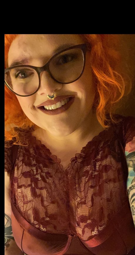 Samantha Downing onlyfans explicit content