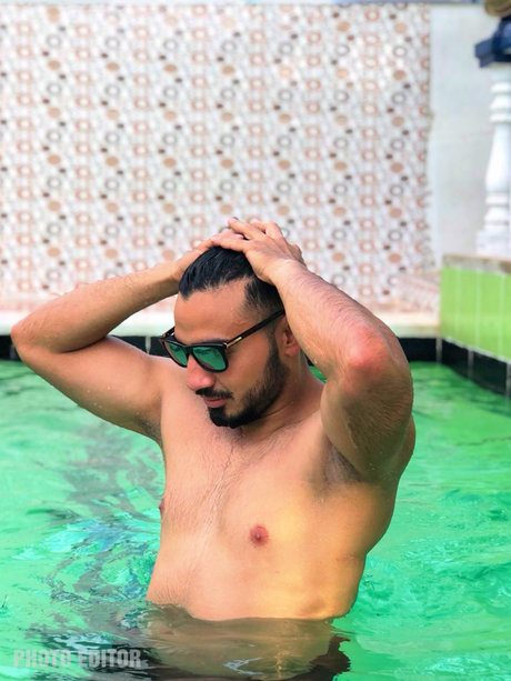 Sebasti n Gonz lez onlyfans naked leaked