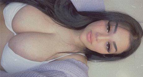 Karen L onlyfans nudes