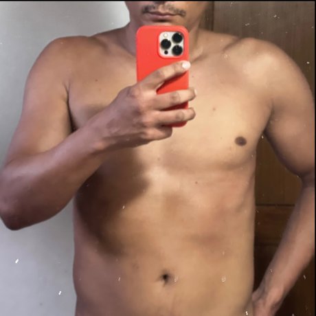 sebasjunior90 onlyfans leaj