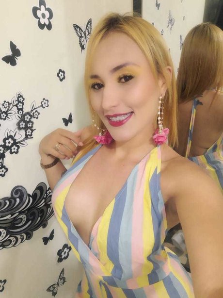 Nikoll_ onlyfans sexy